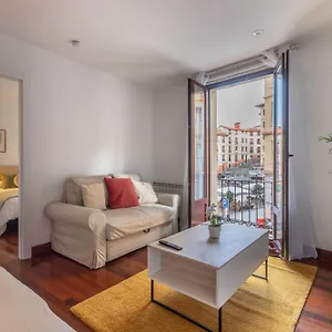 Apartamento Plaza Unamuno - Casco Viejo - Parking Opcional, Bilbao